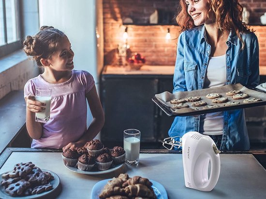 Beper BP.304 elektrische handmixer en roerder, 150 W, 70 decibel, ABS / chroomstaal, 5 snelheden - wit