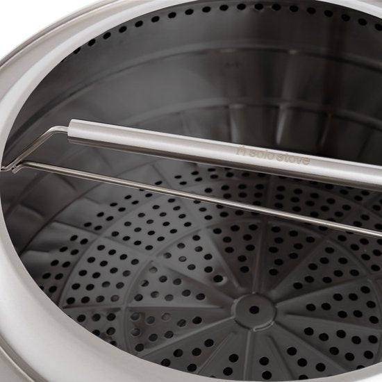 Solo Stove-Yukon-vuurkorfhandvat. Gehoekt handvat met zachte bumpers. Lengte 63,5 cm, hoogte 18 cm, gewicht 0,9 kg